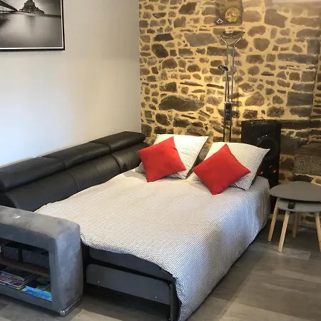 Casa vacanze A 20 Kms Du Mont St Michel, Charme à La Campagne