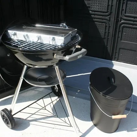 A 20 Kms Du Mont St Michel, Charme A La Campagne *