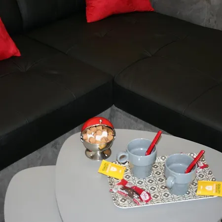 Holiday home A 20 Kms Du Mont St Michel, Charme A La Campagne