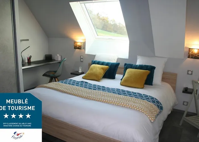 Dom wakacyjny A 20 Kms Du Mont St Michel, Charme A La Campagne *