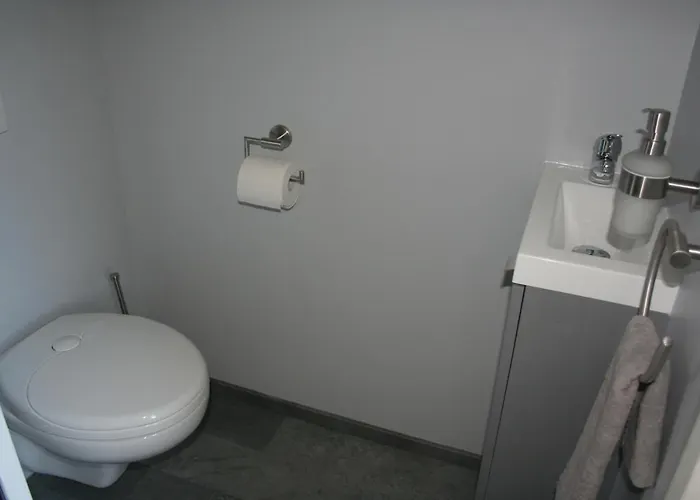 Dom wakacyjny A 20 Kms Du Mont St Michel, Charme A La Campagne Saint-Senier-de-Beuvron