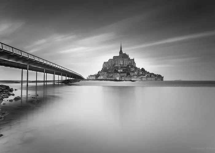 펜션 A 20 Kms Du Mont St Michel, Charme A La Campagne